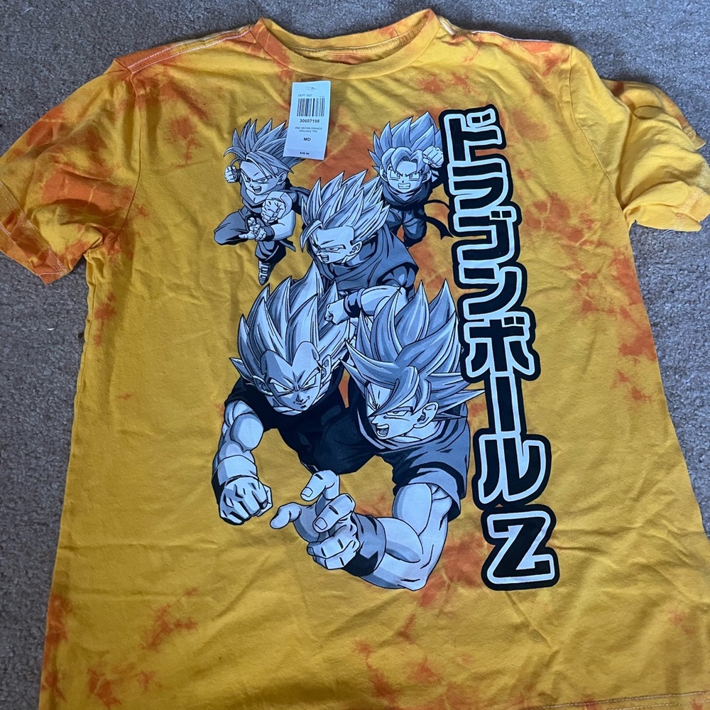 New Dragon Ball Mens Medium Tshirt